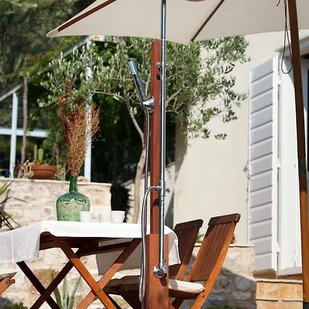 Casa di campagna Robinson House Nicolina Hvar Town