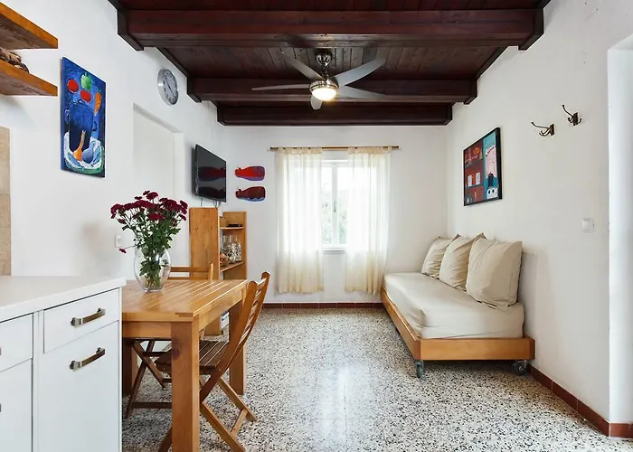 Casa rural Robinson House Nicolina